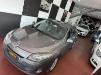 Usado Renault Mégane Privilege 130 CV (95 kW) 2009 Marrón Berlina