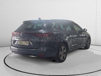 Usado Renault Mégane GrandTour Zen 140 CV (102 kW) 2022 Gris / plata Familiar