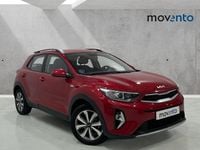 Usado Kia Stonic 100 CV (73 kW) 2021 Rojo SUV