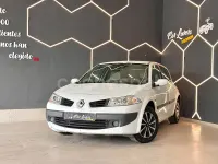 Usado Renault Mégane II Dynamique 105 CV (77 kW) 2008 Blanco Berlina