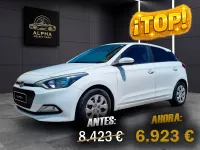 Usado Hyundai i20 75 CV (55 kW) 2016 Blanco Berlina