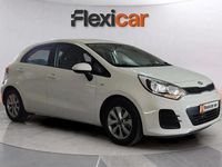 Usado Kia Rio 75 CV (55 kW) 2017 Blanco Utilitario