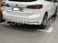 Usado BMW 225 Active Tourer Luxury Line 245 CV (180 kW) 2024 Blanco Monovolumen