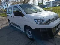 Usado Citroën Berlingo Live 102 CV (75 kW) 2020 Blanco Monovolumen