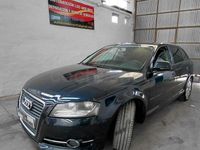 Usado Audi A3 Ambiente 105 CV (77 kW) 2009 Azul Utilitario