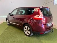 Usado Renault Grand Scénic III Bose Edition 130 CV (95 kW) 2012 Granate Monovolumen