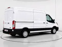 Usado Ford Transit Trend 131 CV (96 kW) 2024 Blanco Berlina