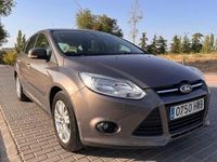 Usado Ford Focus 115 CV (84 kW) 2012 Gris Berlina