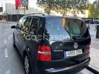 Usado VW Touran Trendline 100 CV (73 kW) 2005 Negro Monovolumen