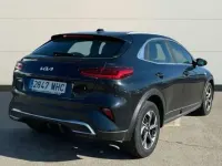 Usado Kia XCeed 160 CV (117 kW) 2023 Gris SUV