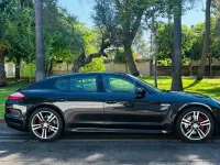 Usado Porsche Panamera 4S 400 CV (294 kW) 2010 Negro Utilitario