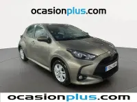 Usado Toyota Yaris Edition 125 CV (91 kW) 2024 Marrón Utilitario