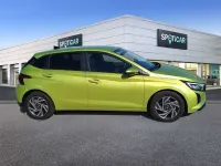 Usado Hyundai i20 101 CV (74 kW) 2025 Amarillo Utilitario