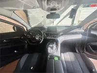 Usado Peugeot 3008 Allure 130 CV (95 kW) 2021 Gris / plata SUV