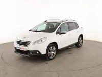 Usado Peugeot 2008 Allure 110 CV (80 kW) 2016 Blanco SUV