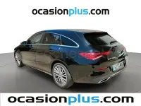 Usado Mercedes CLA220 Shooting Brake 190 CV (139 kW) 2022 Negro Familiar