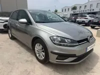 Usado VW Golf VII Advance 110 CV (80 kW) 2018 Gris Utilitario