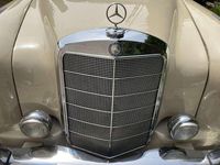 Occasion Mercedes 220 105 PK (77 kW) 1963 Beige Cabriolet