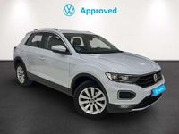 Usado VW T-Roc Advance 110 CV (80 kW) 2021 Plateado SUV