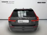 Usado Volvo XC60 Core 250 CV (183 kW) 2025 Gris / plata SUV