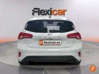 Usado Ford Focus ST-Line 125 CV (91 kW) 2019 Blanco Utilitario