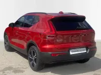 Usado Volvo XC40 Plus 163 CV (119 kW) 2024 Rojo SUV