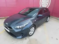 Usado Kia Ceed 100 CV (73 kW) 2021 Blanco Utilitario