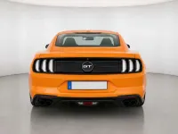 Usado Ford Mustang GT Fastback 457 CV (336 kW) 2020 Naranja Coupe