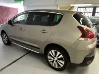 Usado Peugeot 3008 Style 120 CV (88 kW) 2015 Beige Familiar