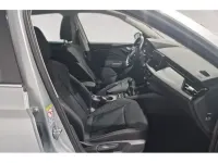 Usado Skoda Kamiq Ambition 110 CV (80 kW) 2021 Gris plata SUV