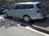 Usado VW Passat Advance 140 CV (102 kW) 2005 Azul Familiar