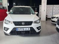 Usado Seat Arona Style 110 CV (80 kW) 2020 Blanco SUV