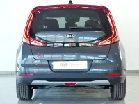 Usado Kia Soul EV 100 kW (136 CV) 2021 Gris SUV