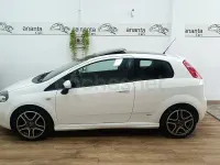 Usado Fiat Grande Punto 95 CV (69 kW) 2009 Blanco Utilitario