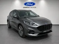 Usado Ford Kuga ST-Line 150 CV (110 kW) 2023 Gris SUV