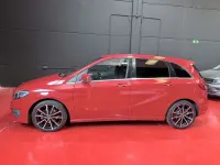 Usado Mercedes B200 136 CV (100 kW) 2018 Rojo Utilitario