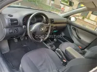 Usado Seat Toledo Stella 110 CV (80 kW) 2003 Beige Berlina