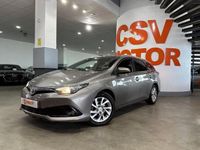 Usado Toyota Auris Hybrid Active 136 CV (100 kW) 2017 Gris Familiar