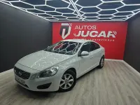 Usado Volvo S60 Momentum 115 CV (84 kW) 2012 Blanco Berlina
