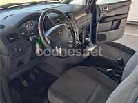 Usado Ford C-MAX Ghia 109 CV (80 kW) 2005 Azul Monovolumen