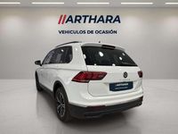 Usado VW Tiguan Life 122 CV (89 kW) 2021 Blanco SUV
