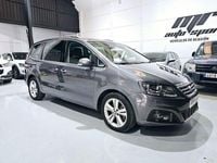 Usado Seat Alhambra Reference 150 CV (110 kW) 2018 Gris / plata Monovolumen