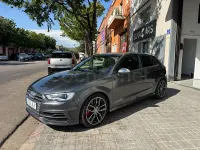 Usado Audi A3 Premium 300 CV (220 kW) 2016 Gris / plata Berlina