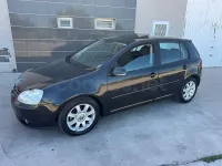 Usado VW Golf IV 100 CV (73 kW) 2005 Negro Familiar