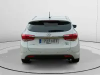 Usado Hyundai i40 136 CV (100 kW) 2013 Blanco Familiar