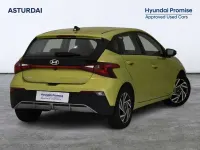 Usado Hyundai i20 84 CV (61 kW) 2024 Amarillo Utilitario