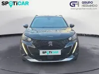 Usado Peugeot e-2008 Allure 100 kW (136 CV) 2021 Negro SUV