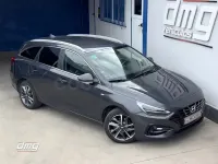 Usado Hyundai i30 N Line 100 CV (73 kW) 2024 Gris / plata Familiar
