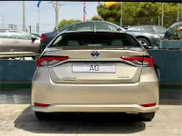 Usado Toyota Corolla Active 122 CV (89 kW) 2022 Beige Berlina