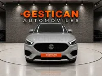 Usado MG ZS Luxury 111 CV (81 kW) 2023 Rojo SUV
